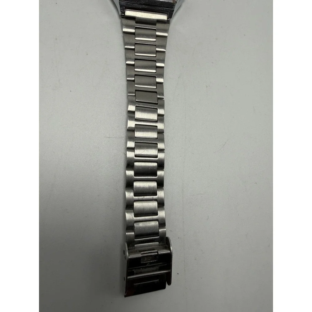 Casio A158WE New Battery Mens Watch 33MM 7.75